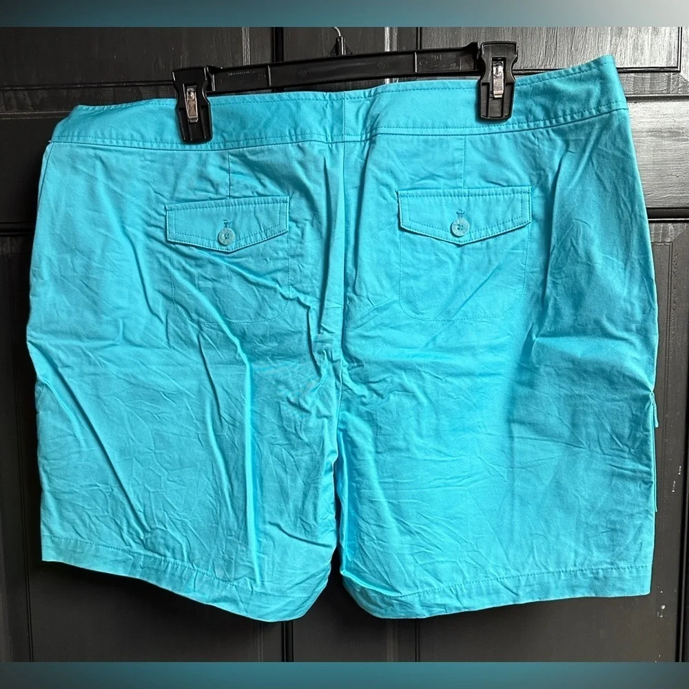 Izod Women’s Shorts Size 16 Bright Blue 5 Pocket